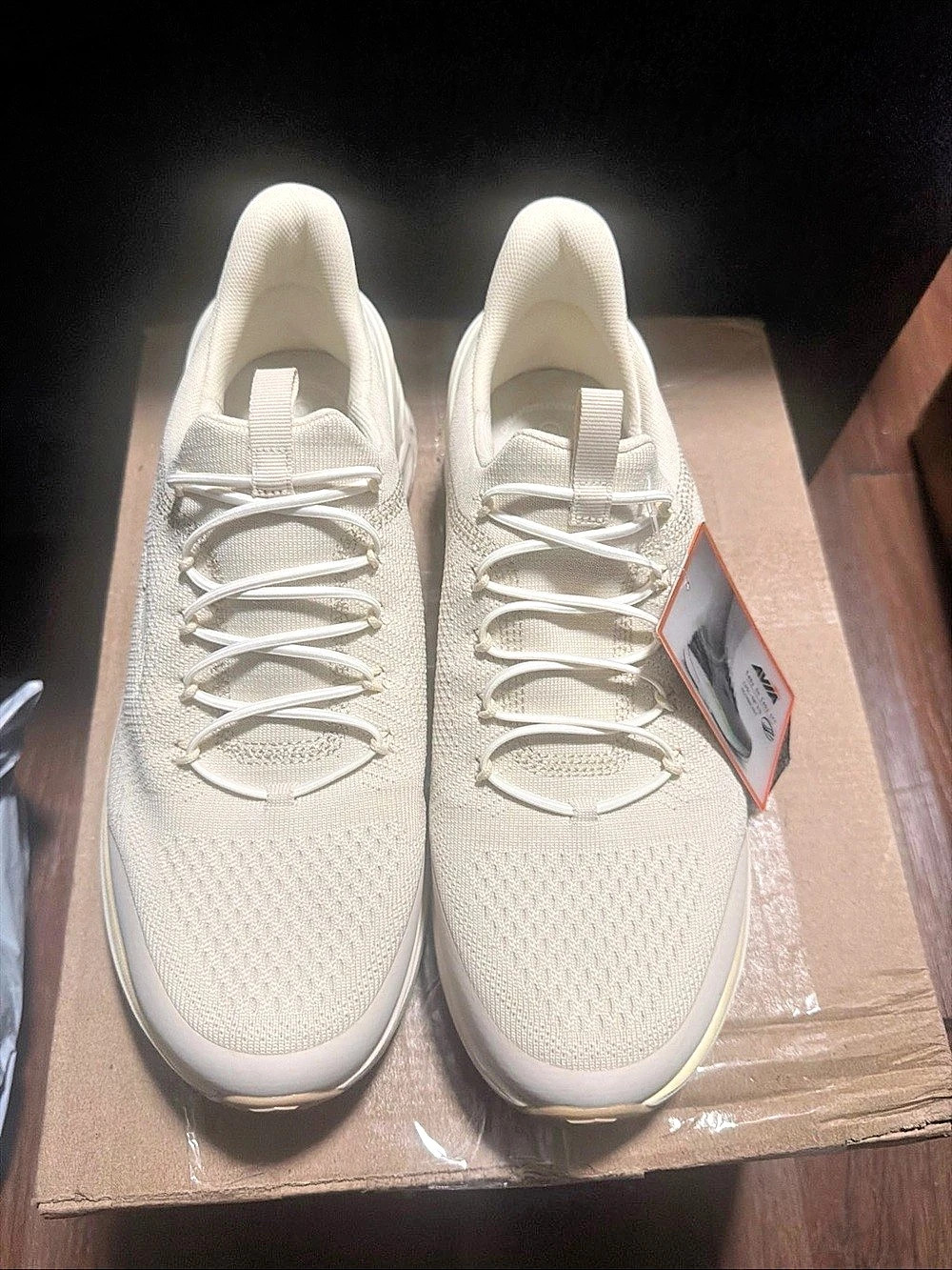 Avia Coil On 2.0 Women's Sneakers Easy On/Off Comfort Beige Natural NWT Sz 12